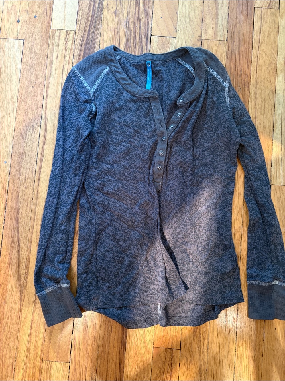 Kuhl Women's Dark Gray Henley Crewneck Sweater